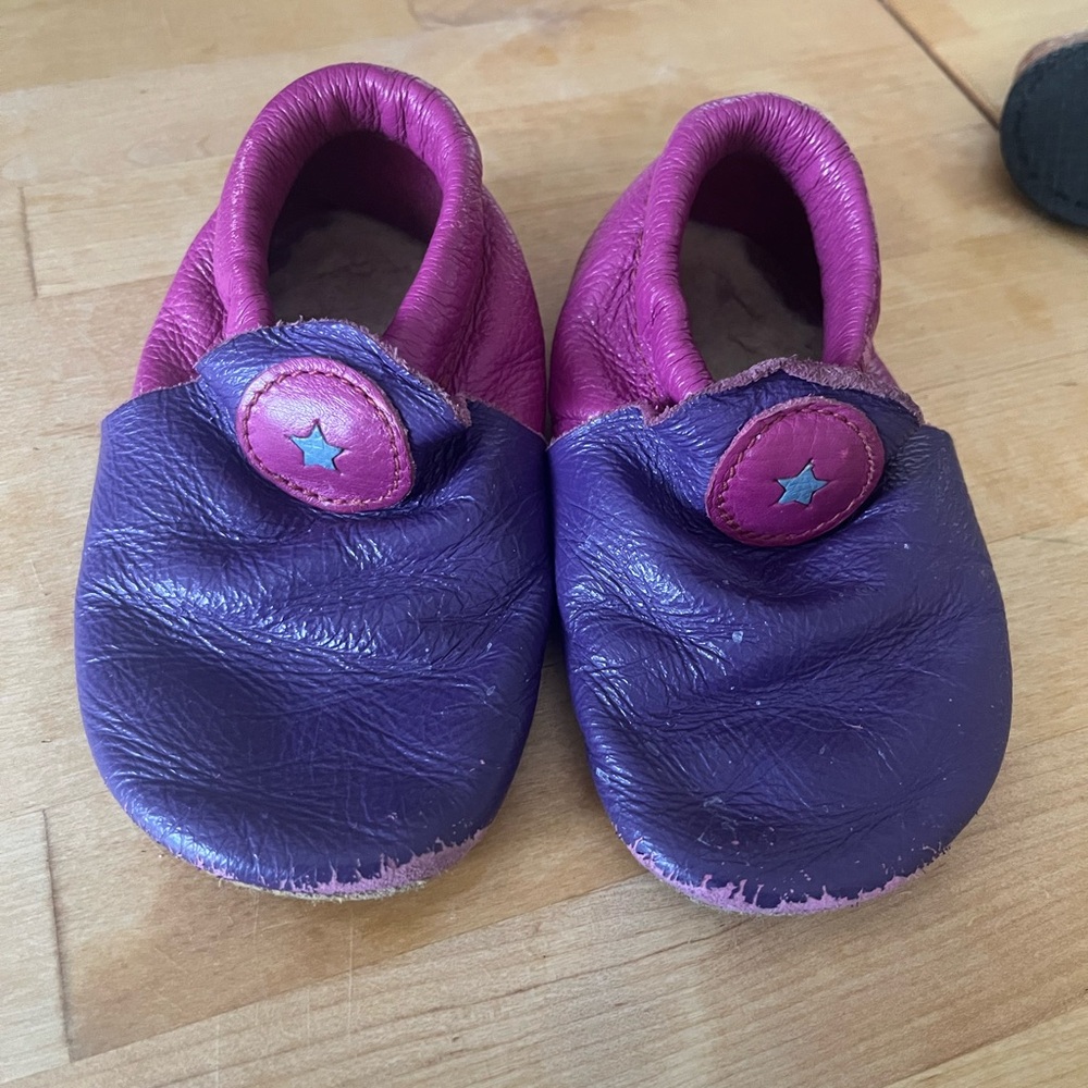 Softstar Roos moccasins size 7 toddler